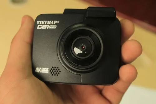 Camera hành trình Vietmap C61 Pro cảnh báo giao thông độ nét 4K